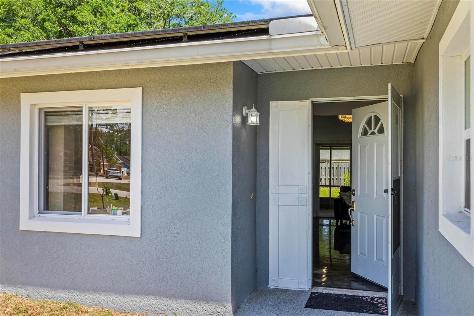 Image 4 of 51 For 13 Belleaire Drive