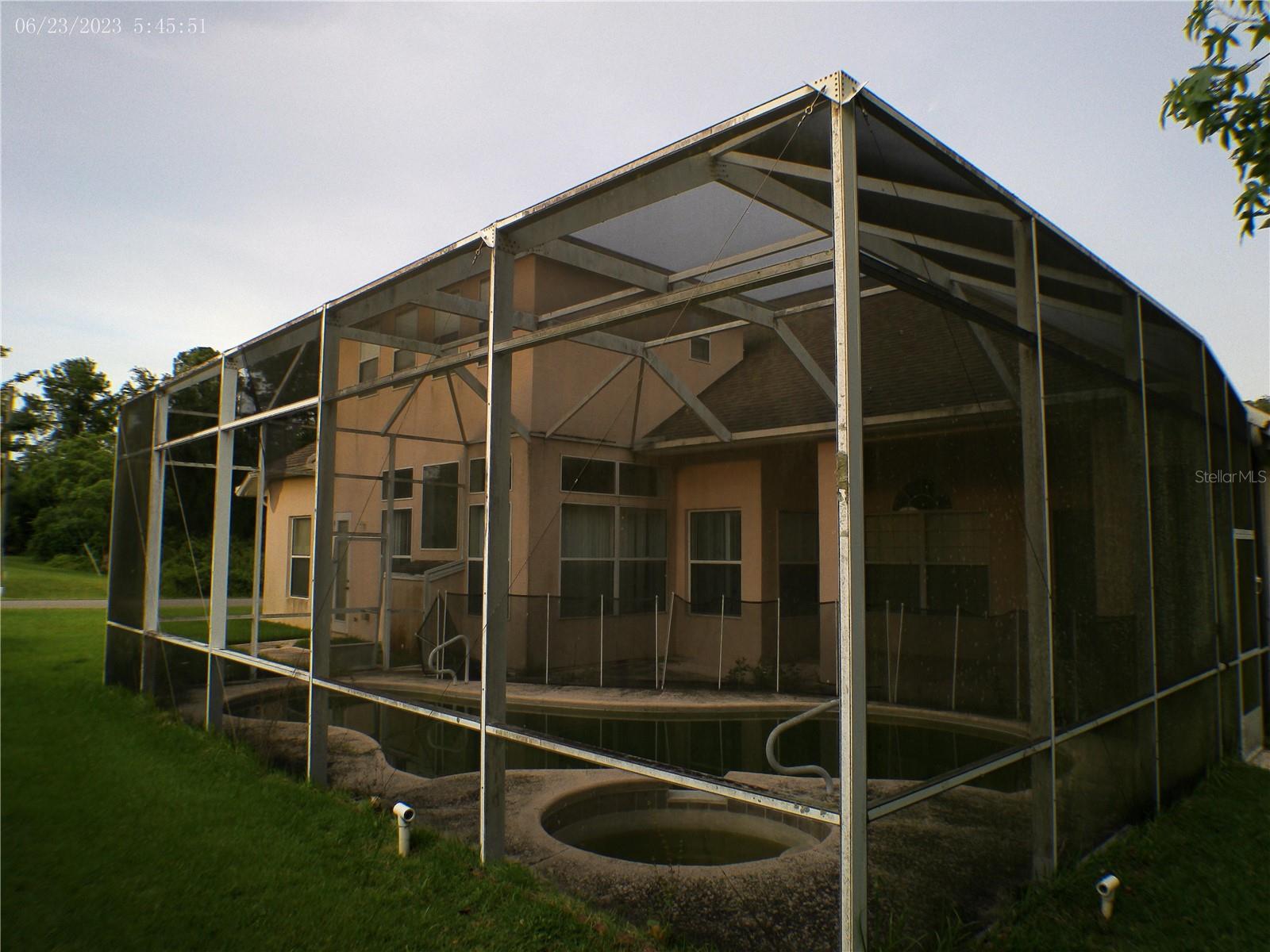 Image 5 of 27 For 47 Farmsworth Drive
