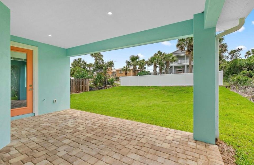 Image 17 of 22 For 2509 Lakeshore Drive