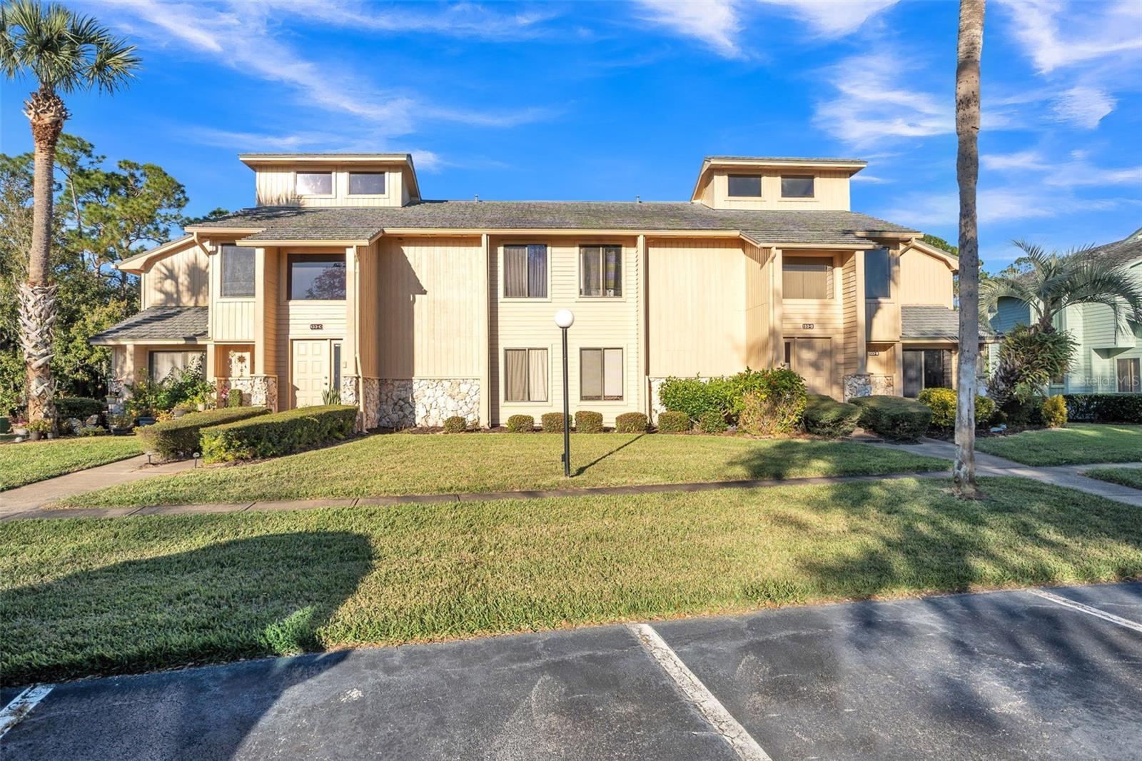 Image 3 of 47 For 133 Blue Heron Drive C