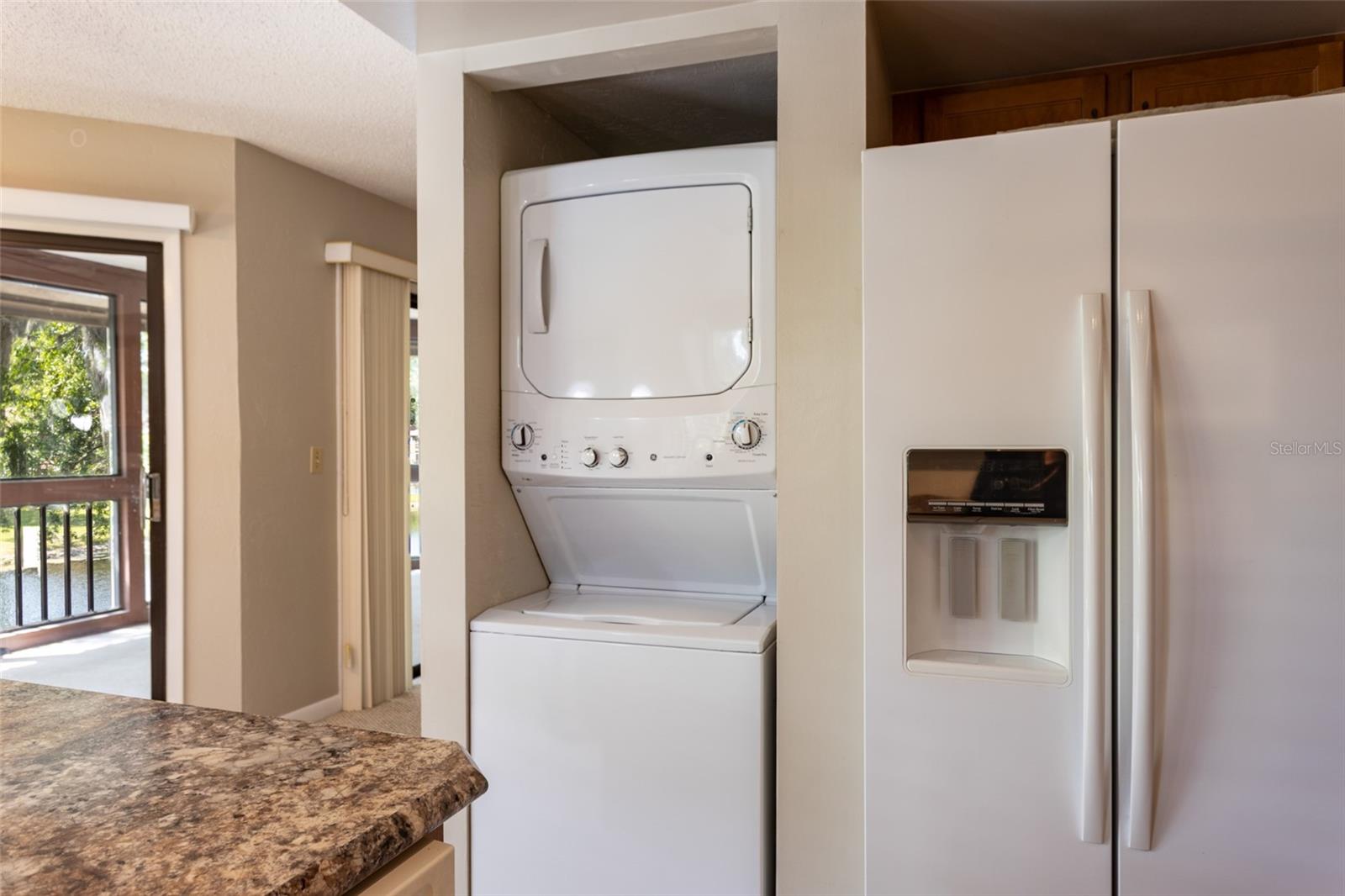 Image 12 of 40 For 28 Sherbury Court 28