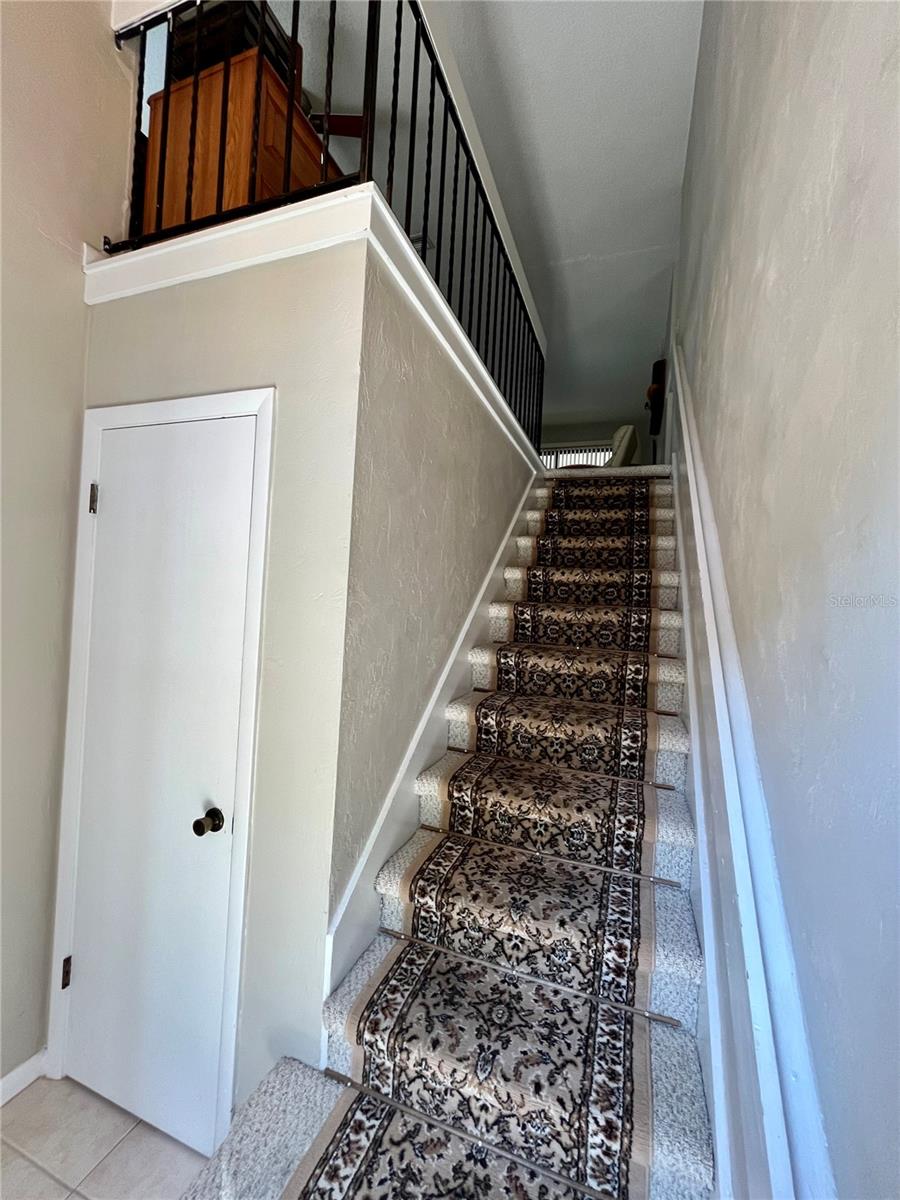 Image 3 of 40 For 28 Sherbury Court 28