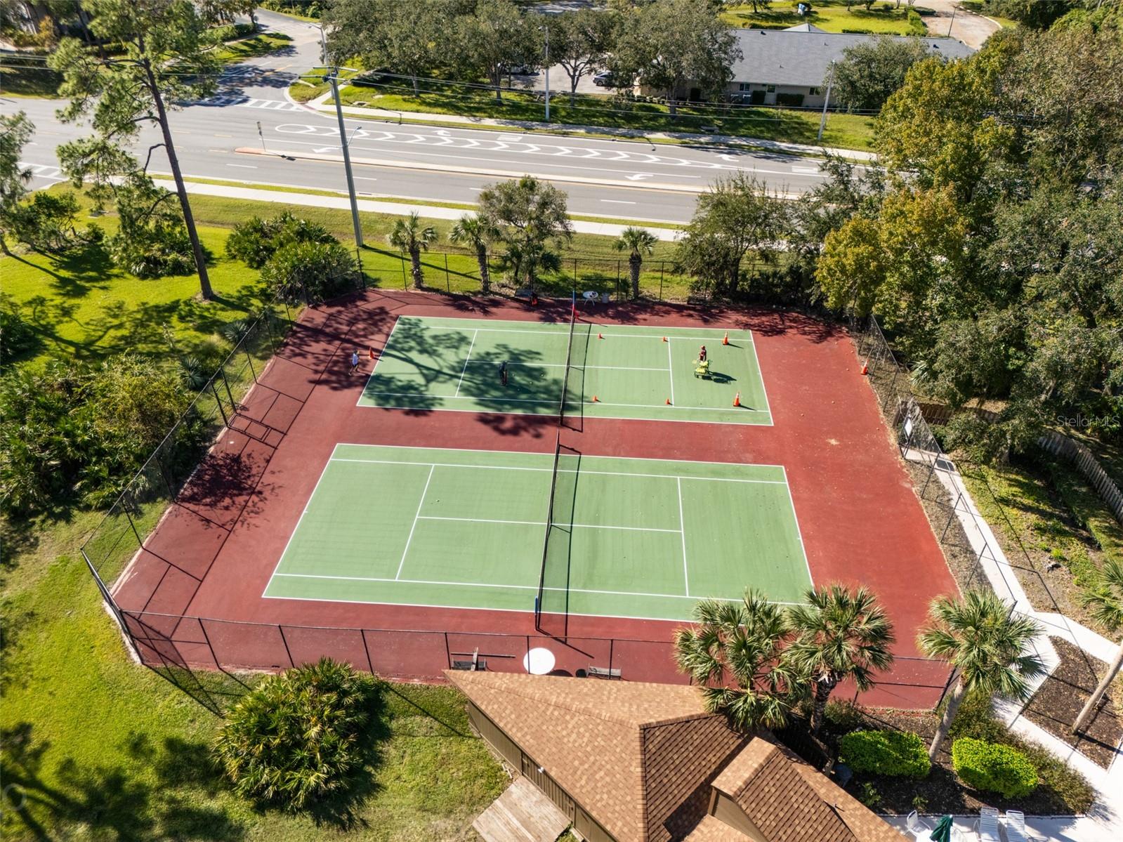 Image 39 of 40 For 28 Sherbury Court 28