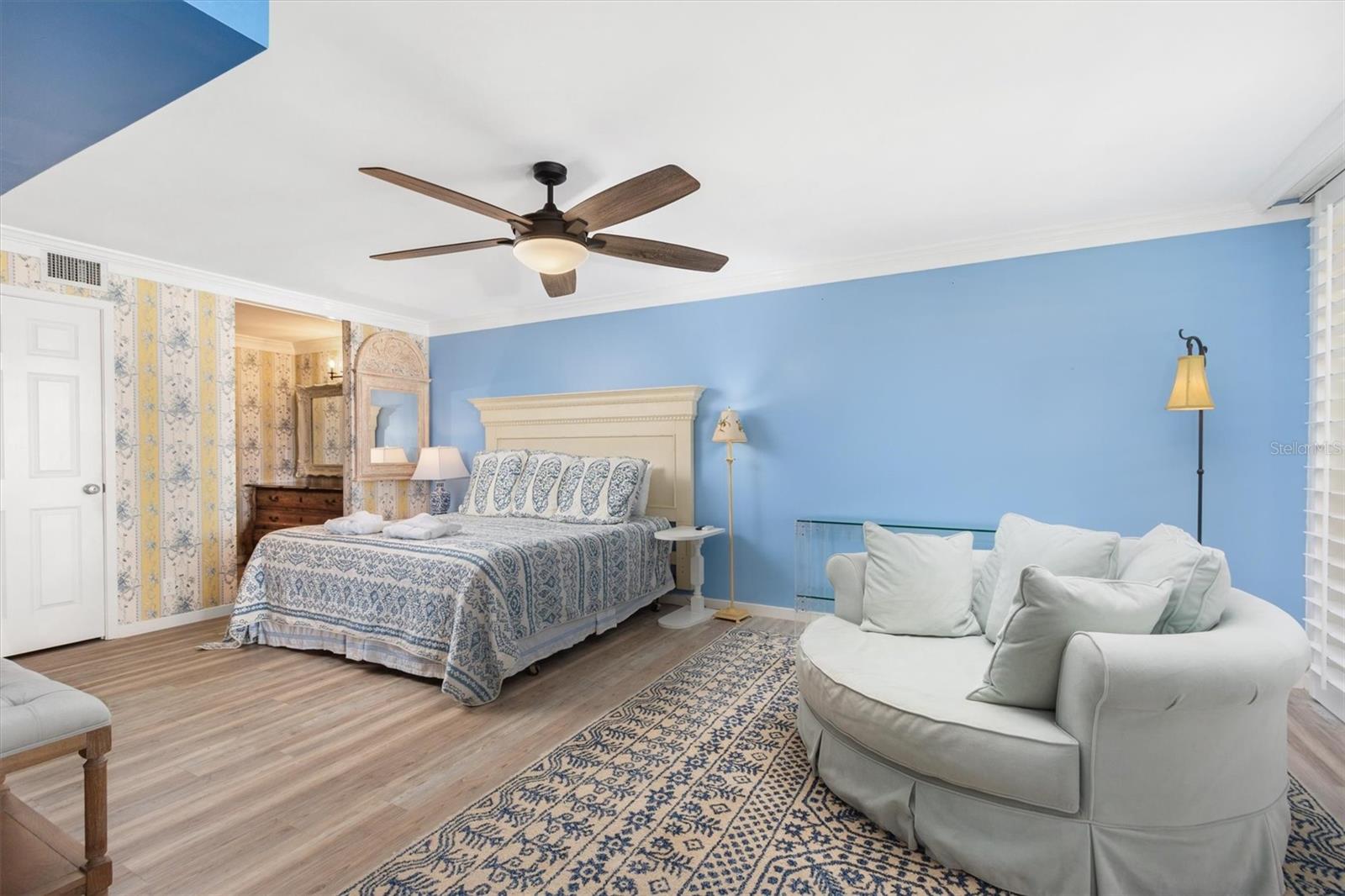 Image 14 of 61 For 180 Ocean Hibiscus Drive 102