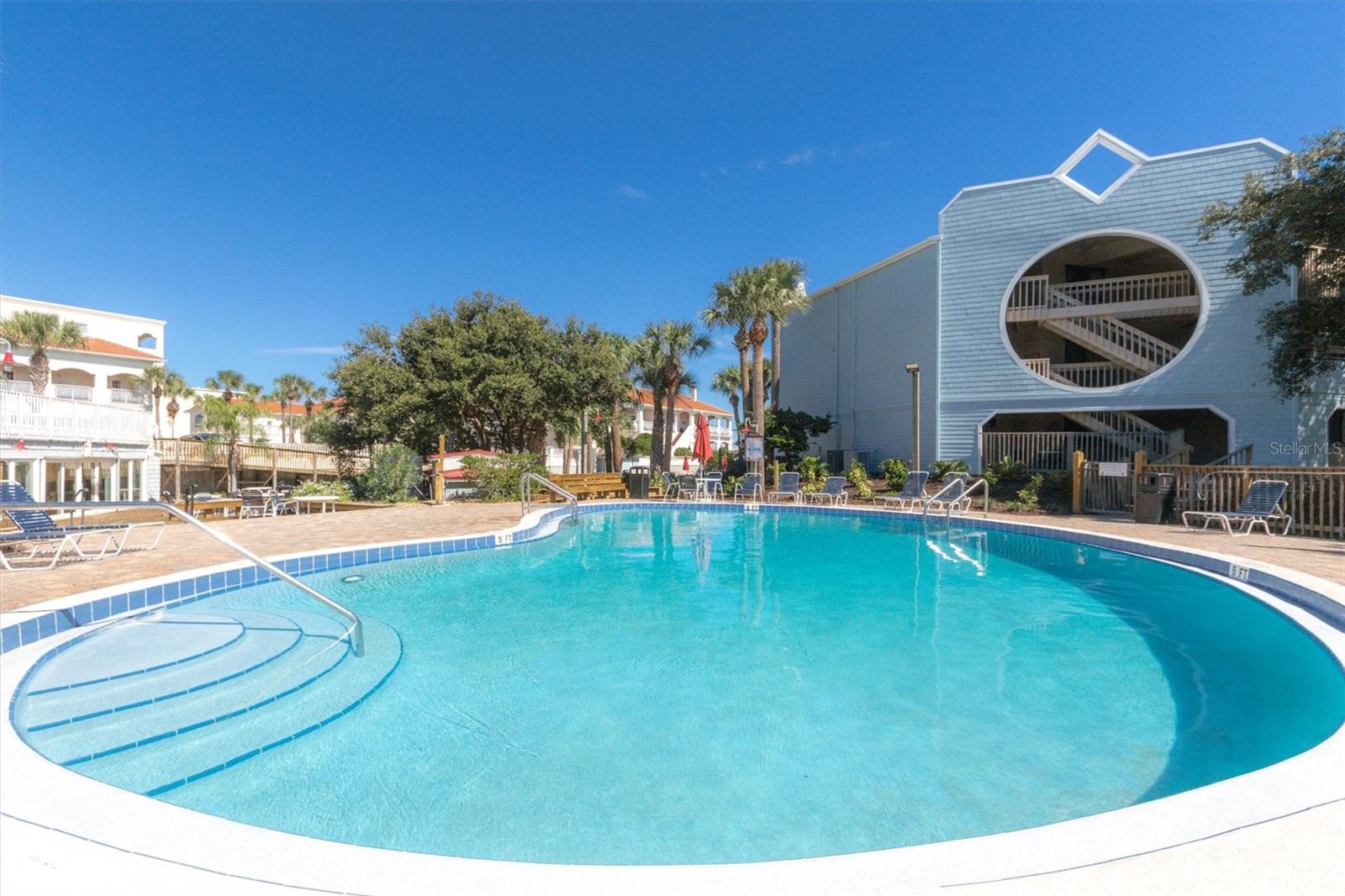 Image 45 of 61 For 180 Ocean Hibiscus Drive 102