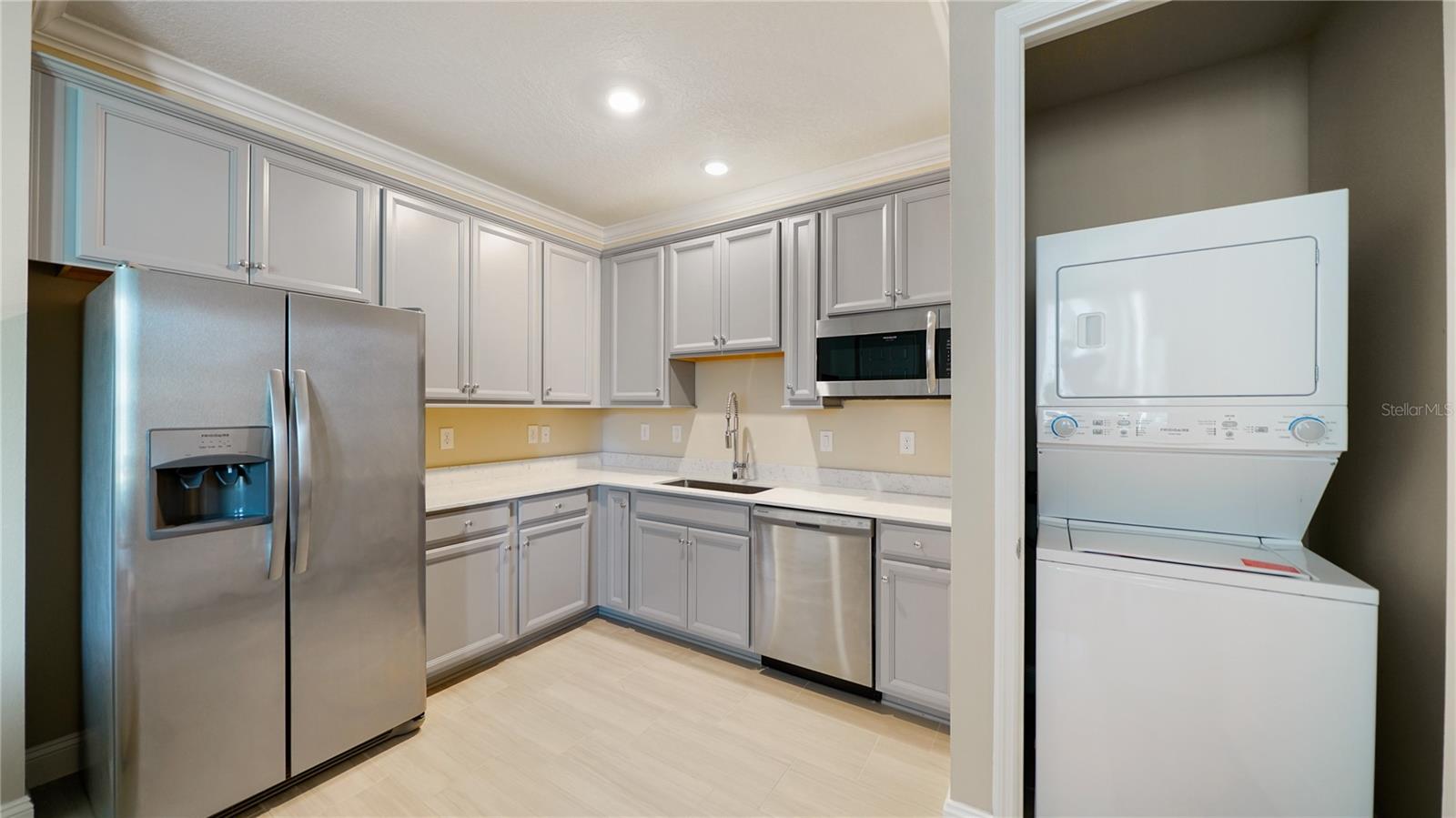 Image 32 of 65 For 126 Oleta Way