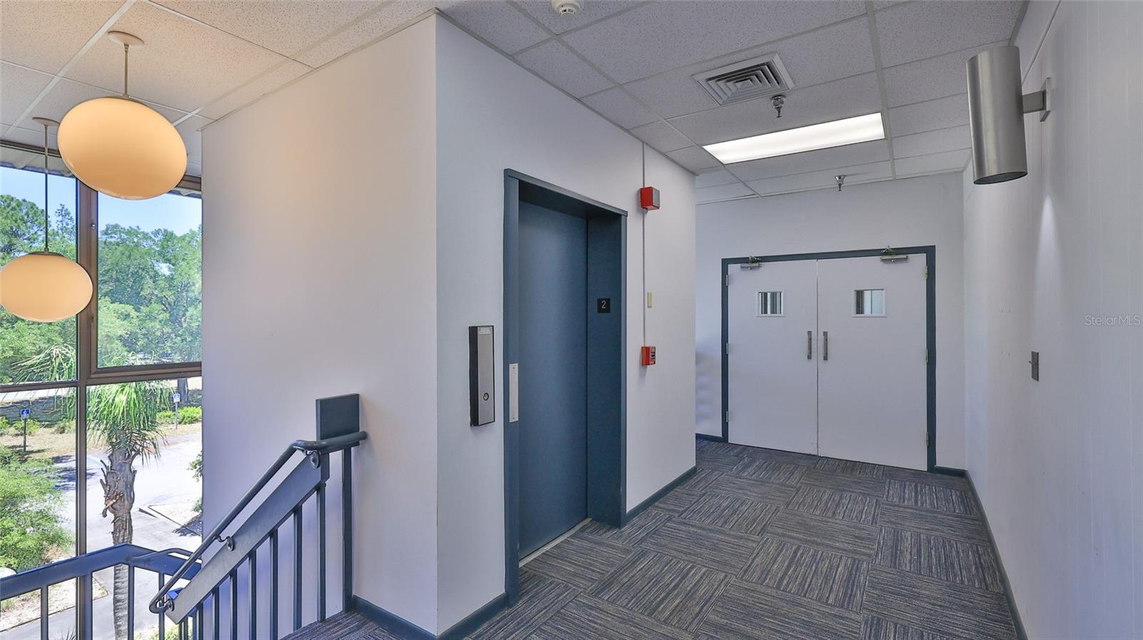 Image 11 of 39 For 2 Commerce Boulevard
