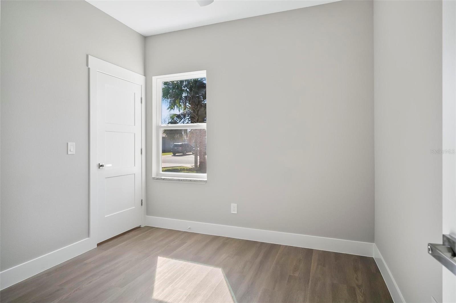 Image 11 of 25 For 9 Slatington Place A