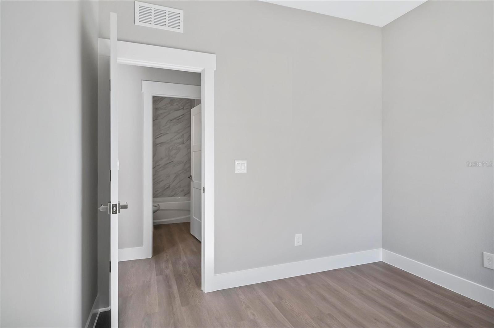 Image 12 of 25 For 9 Slatington Place A
