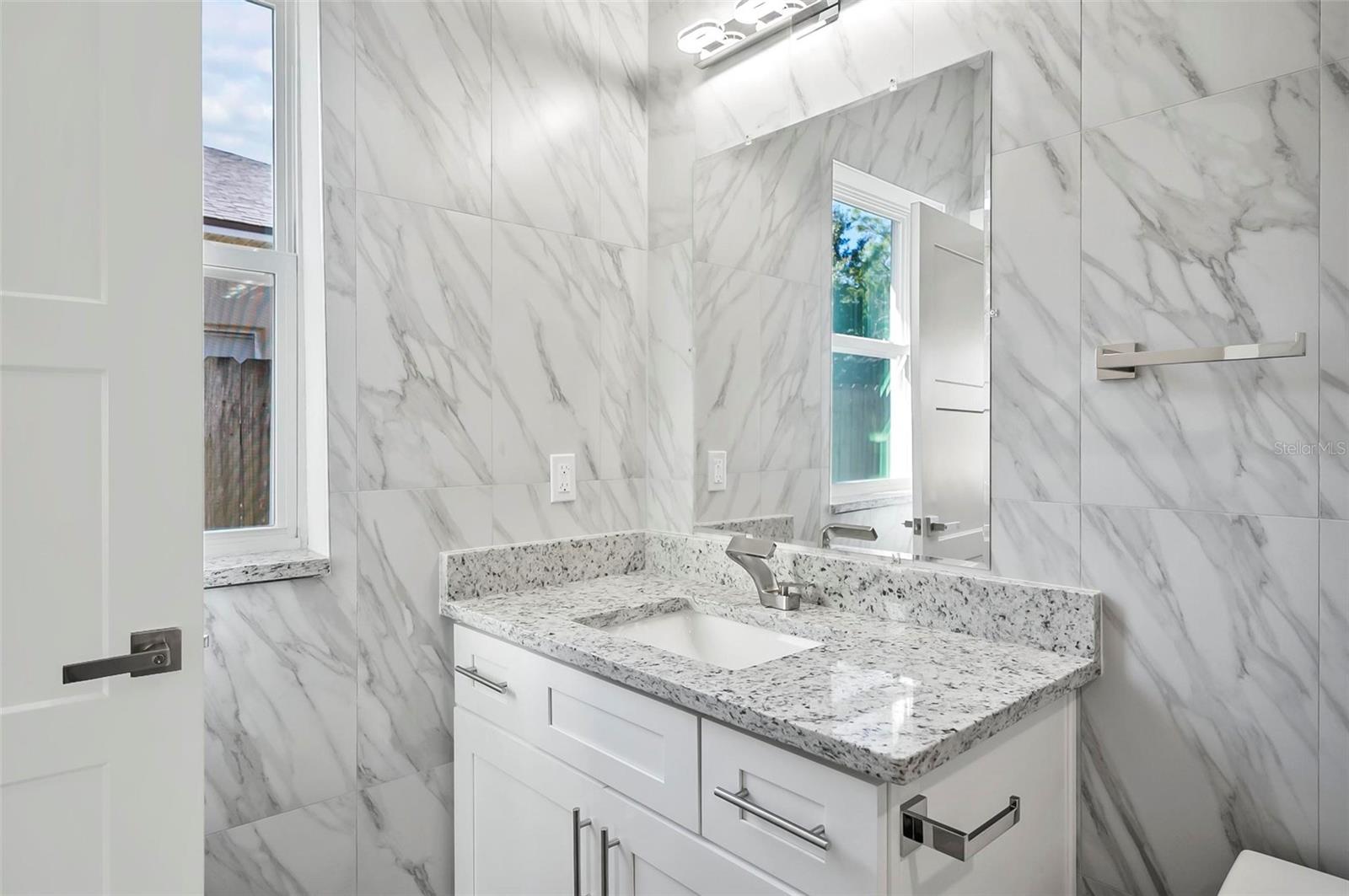Image 20 of 25 For 9 Slatington Place A