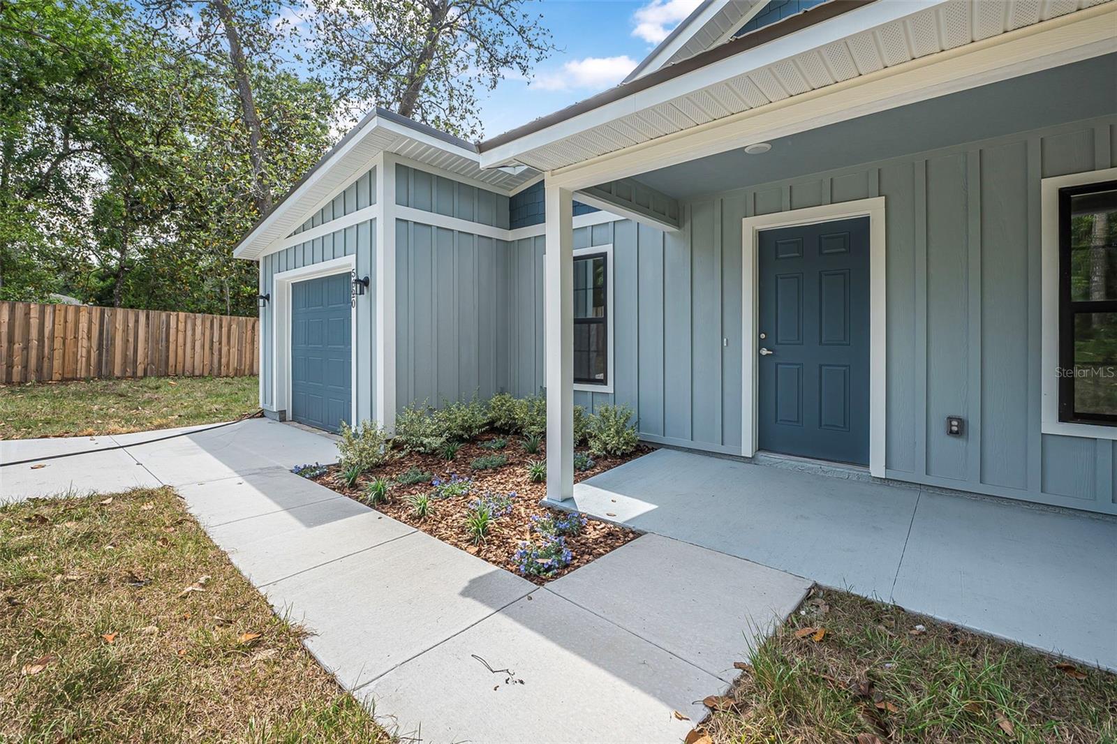 Image 3 of 34 For 5620 Ridgewood Avenue