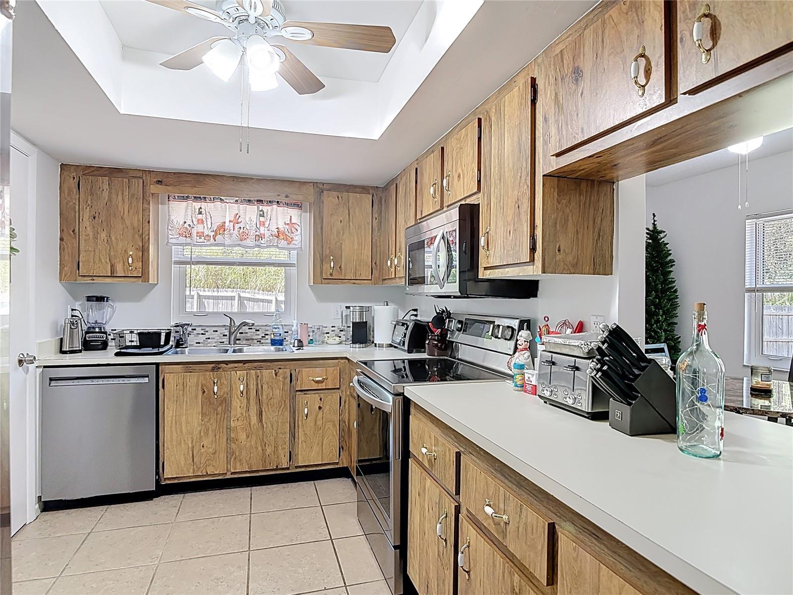 Image 8 of 46 For 420 Banana Cay Drive A
