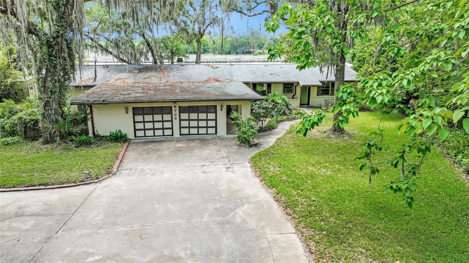 Image 3 of 59 For 6732 Oakwood Drive