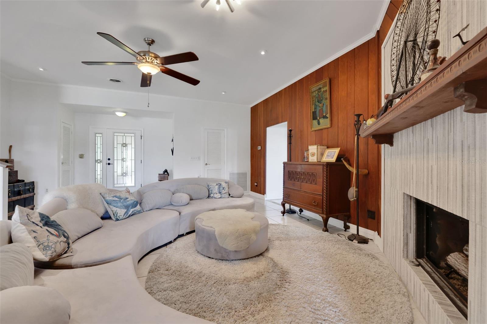 Image 31 of 59 For 6732 Oakwood Drive
