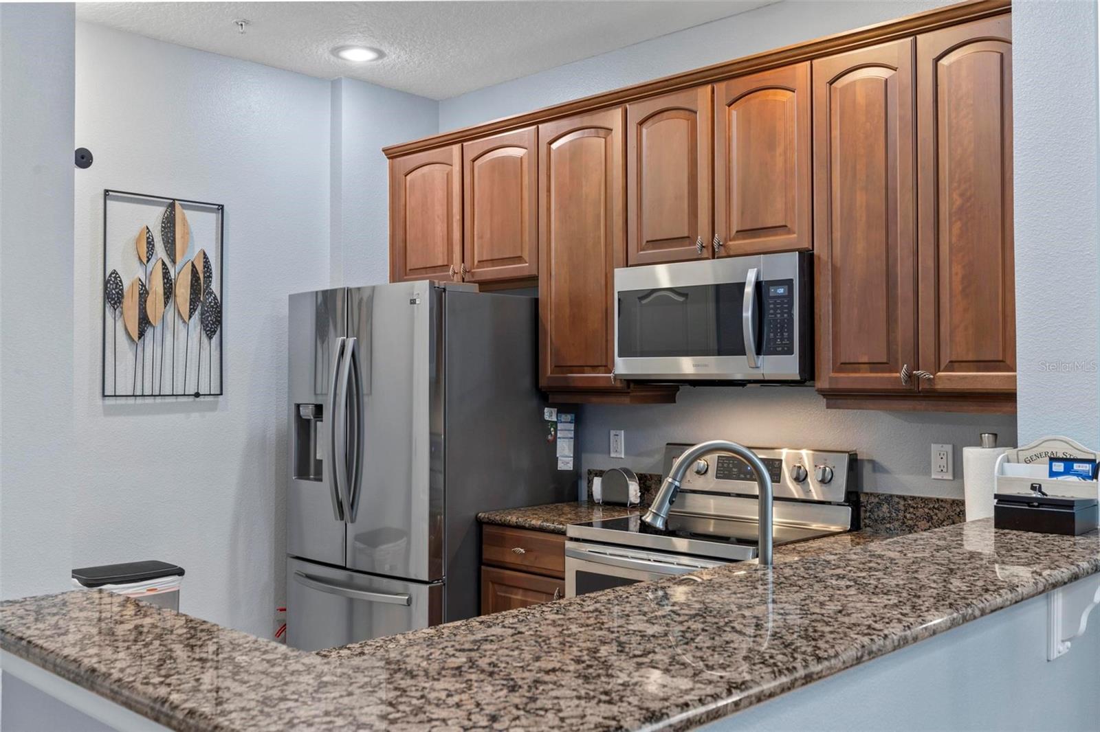 Image 10 of 62 For 55 Riverview Bend S 2011