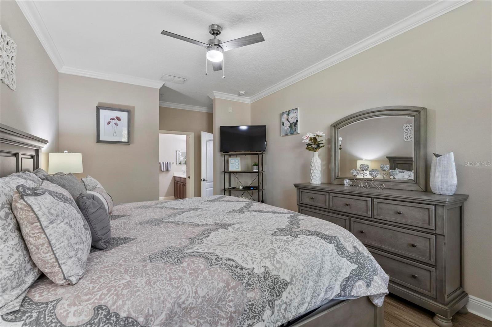 Image 30 of 62 For 55 Riverview Bend S 2011