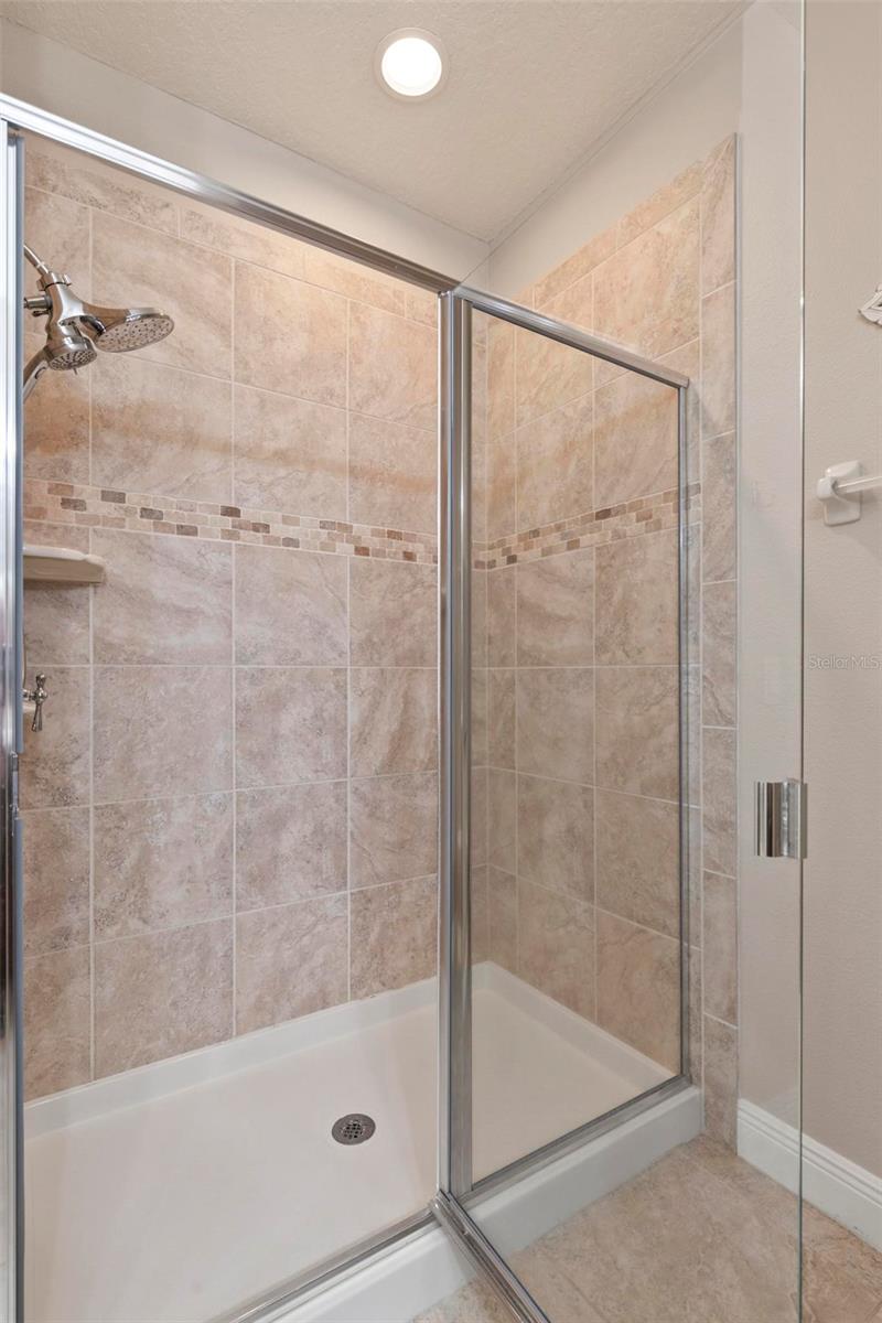 Image 34 of 62 For 55 Riverview Bend S 2011