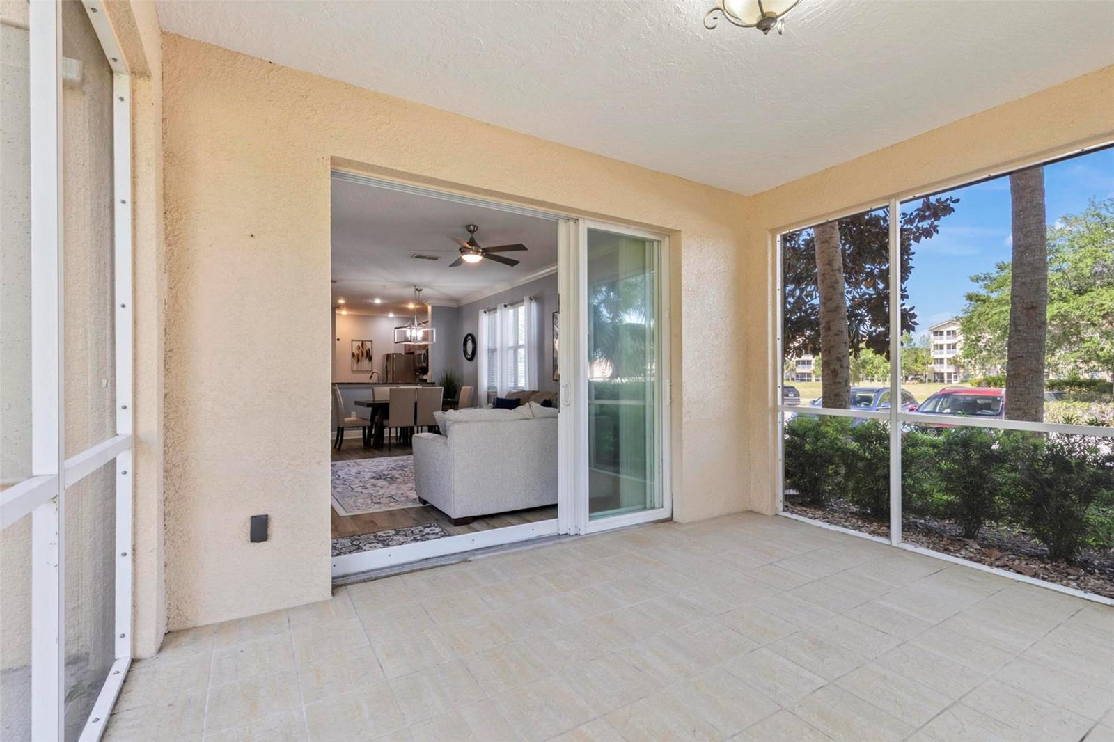 Image 37 of 62 For 55 Riverview Bend S 2011