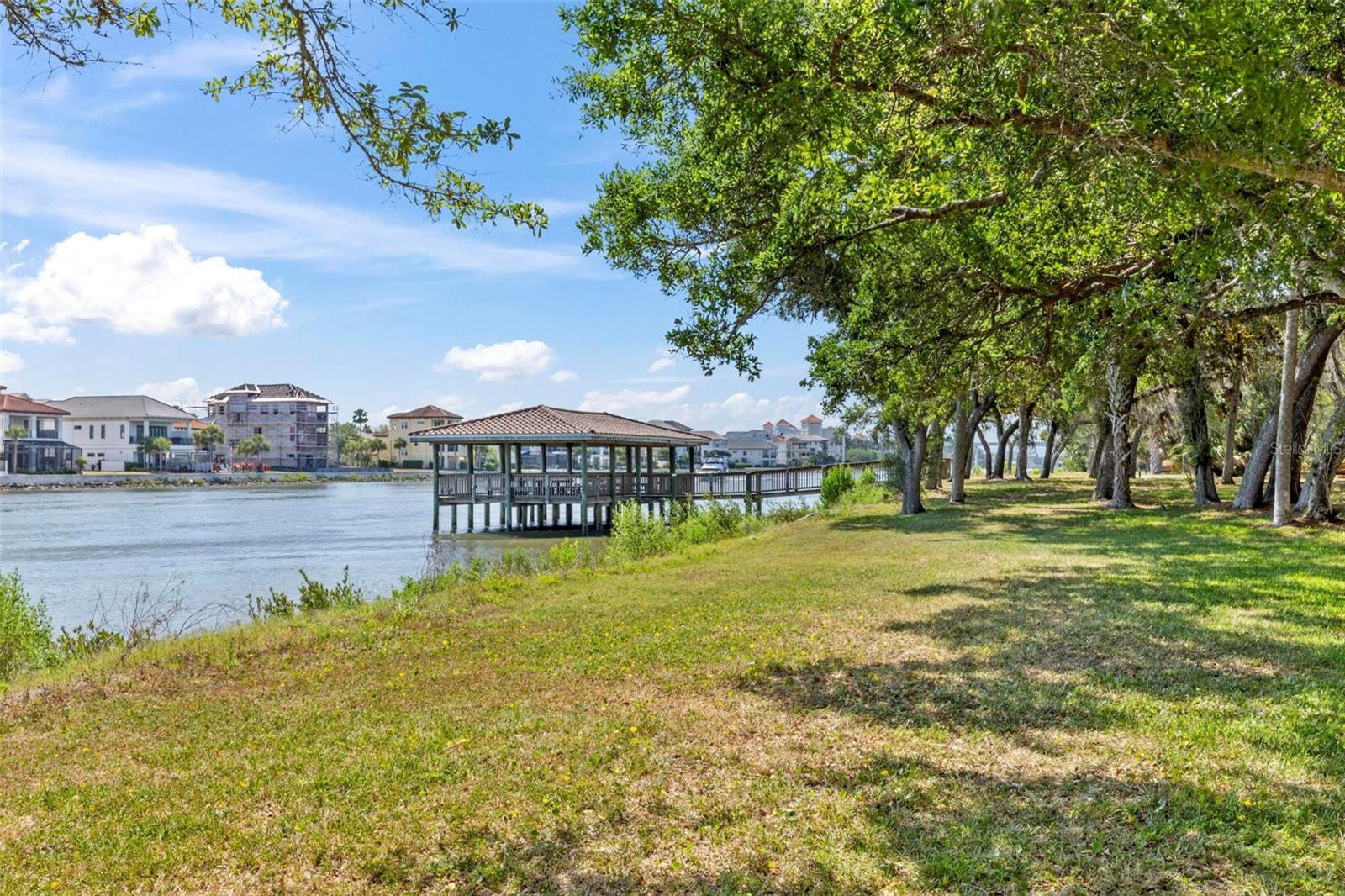 Image 42 of 62 For 55 Riverview Bend S 2011