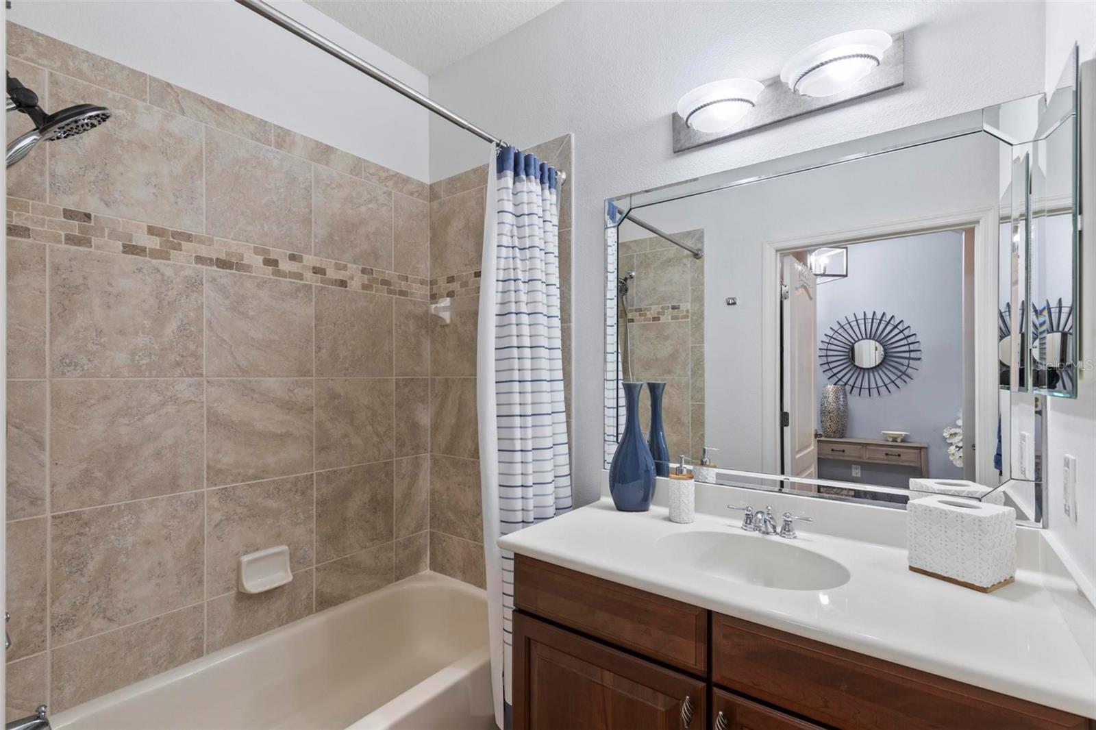 Image 45 of 62 For 55 Riverview Bend S 2011