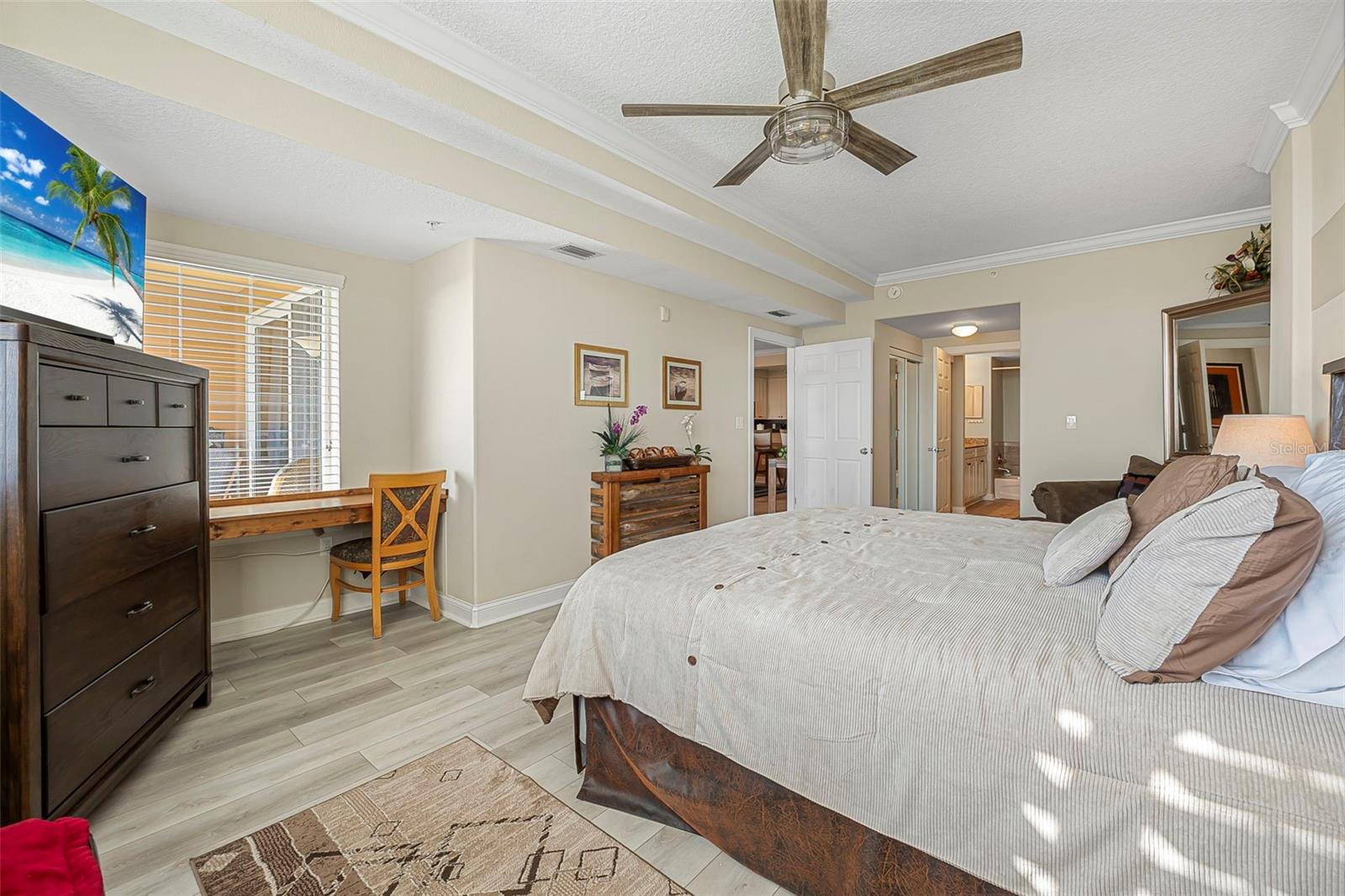 Image 6 of 30 For 60 Surfview Drive 208