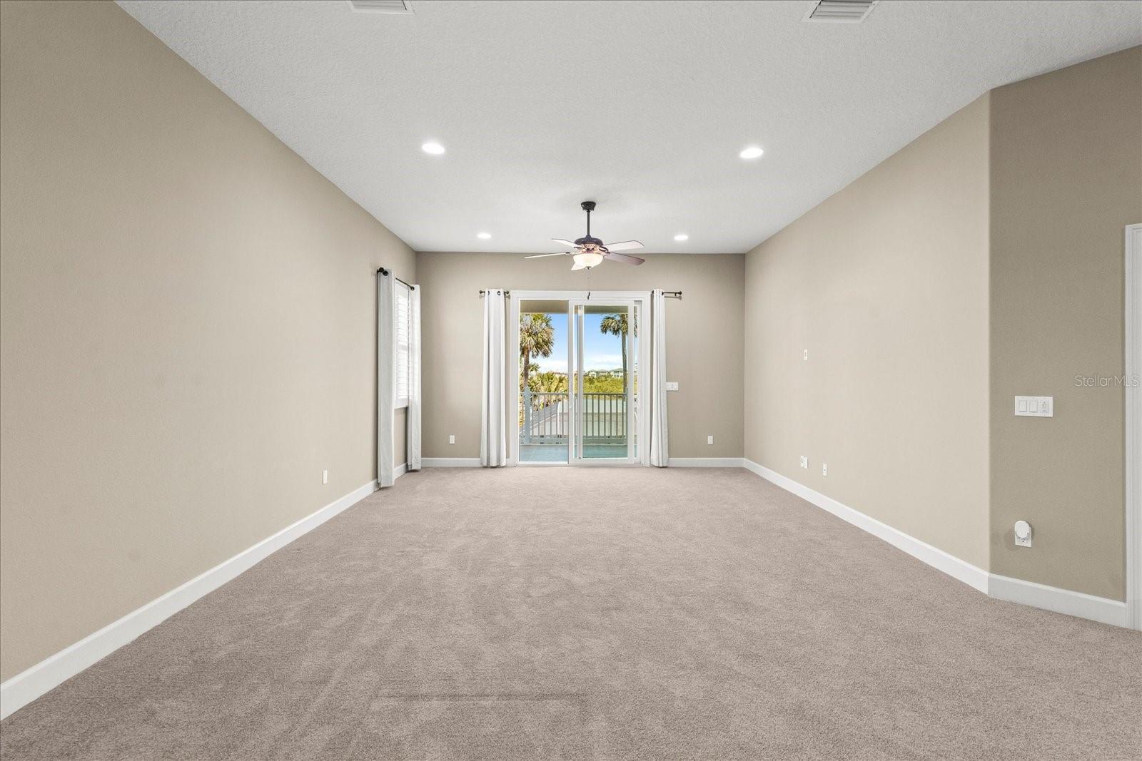 Image 45 of 64 For 97 Riverwalk Drive S