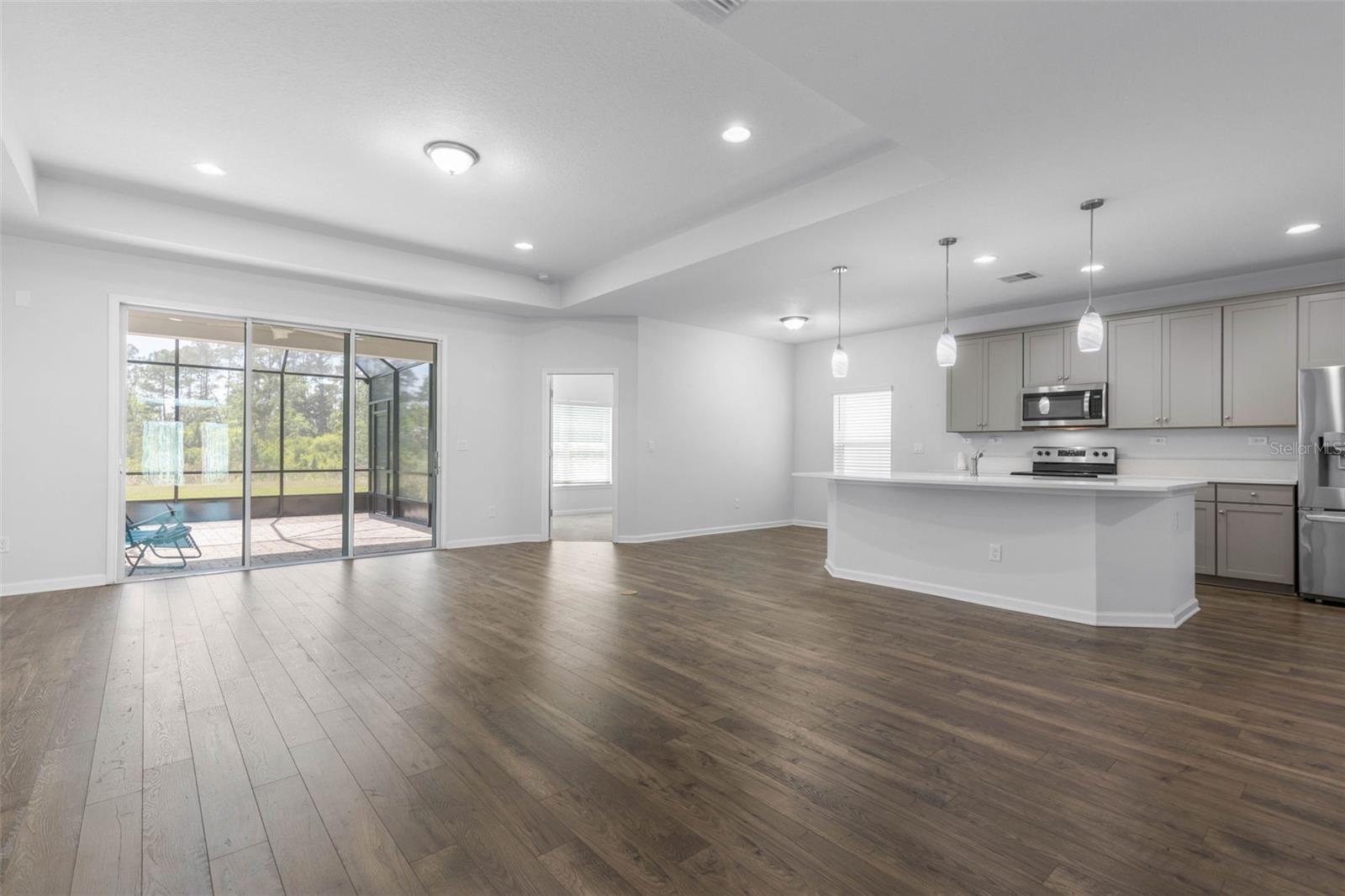 Image 3 of 62 For 504 Grand Landings Parkway