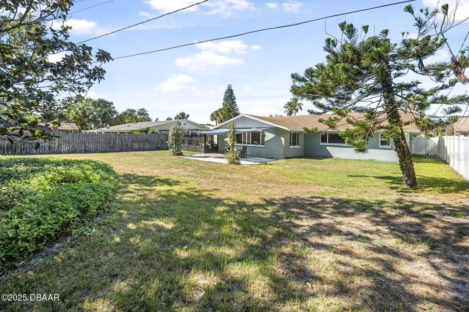 Image 27 of 42 For 44 Sandra Drive