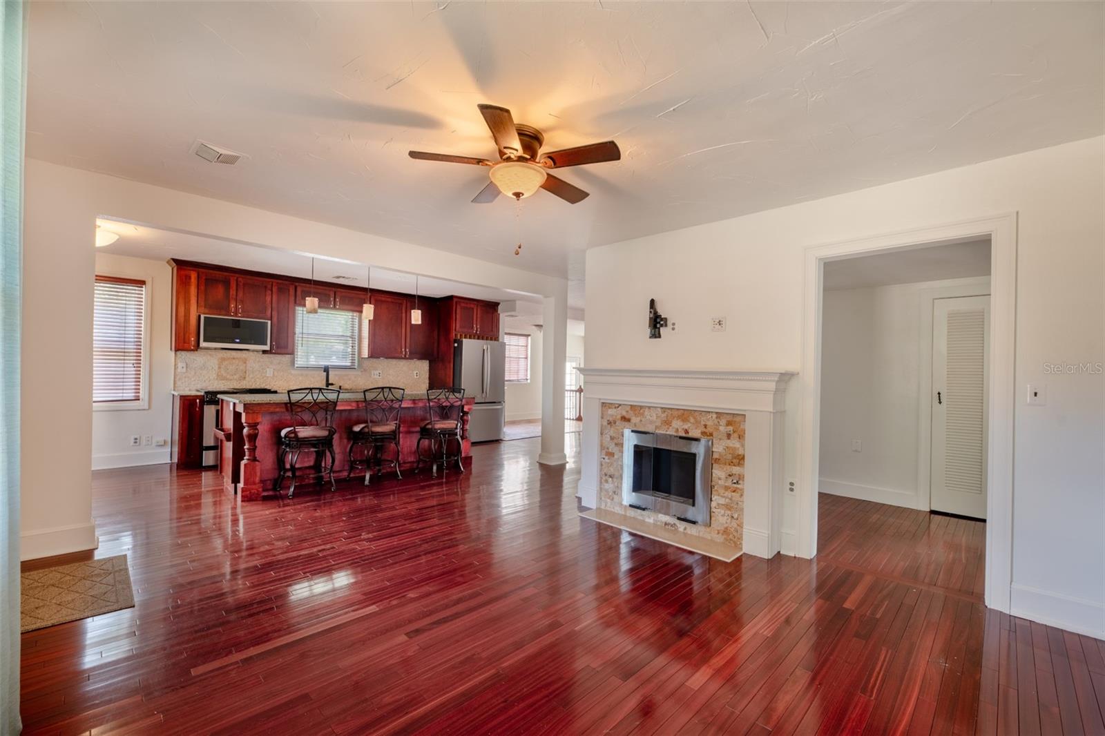Image 4 of 54 For 3774 Anderson Street