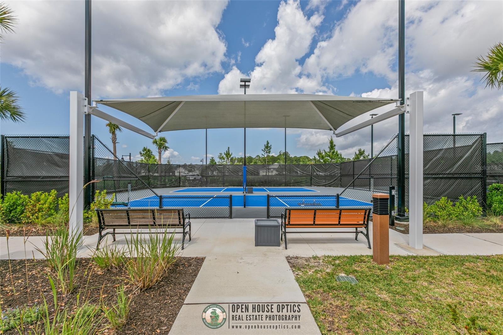 Image 76 of 98 For 106 Key Grass Court