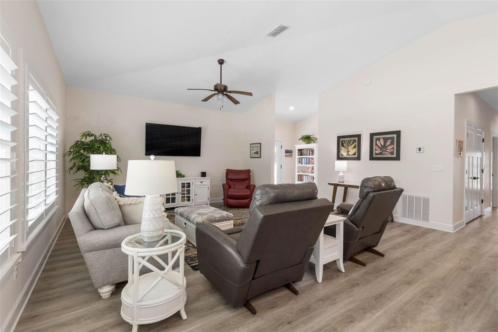 Image 11 of 58 For 1856 Flagler Avenue