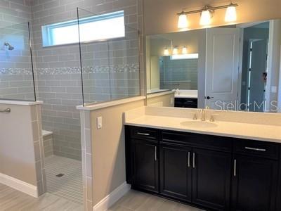 Image 16 of 21 For 7 Oasis Circle