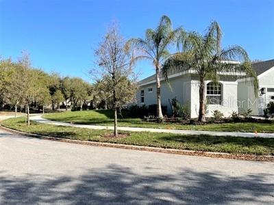 Image 19 of 21 For 7 Oasis Circle