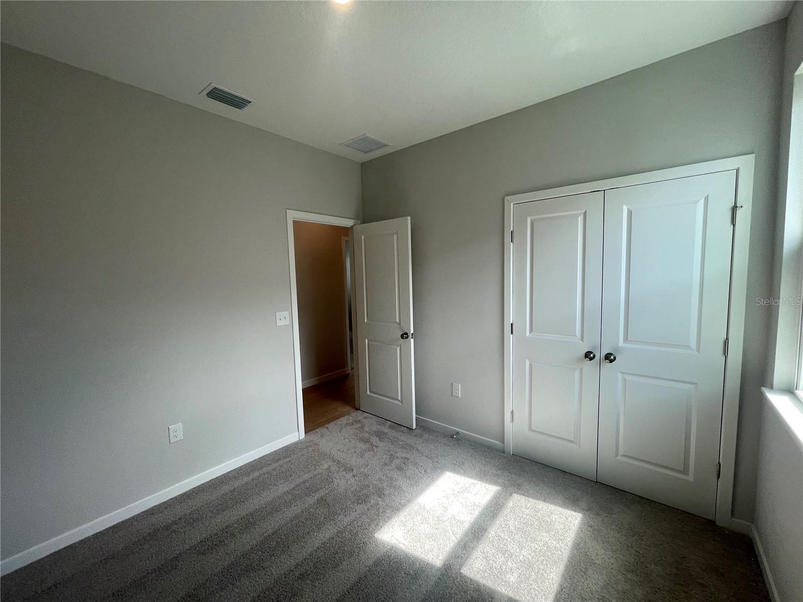 Image 10 of 41 For 219 Montgomery Court