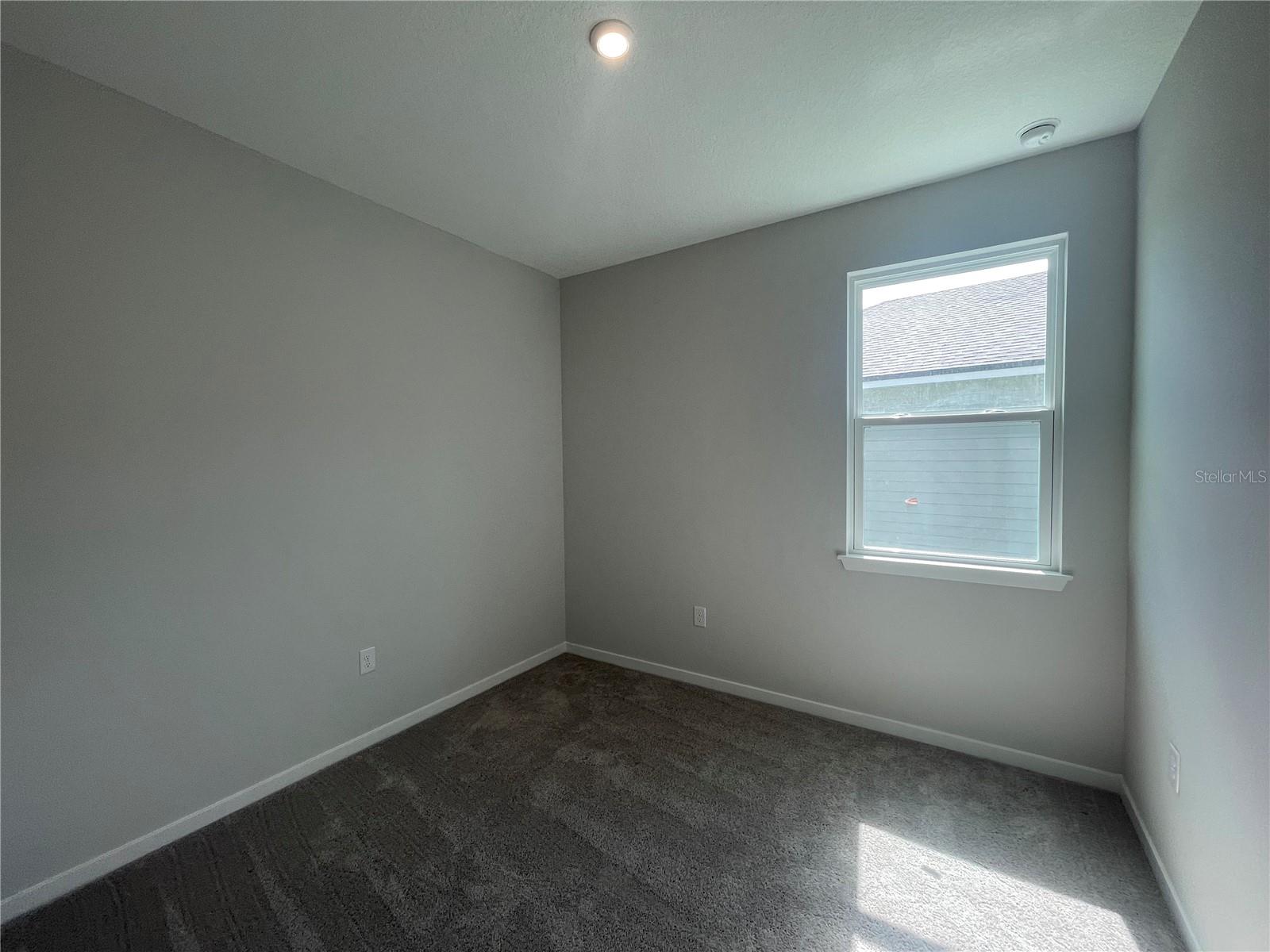 Image 12 of 41 For 219 Montgomery Court
