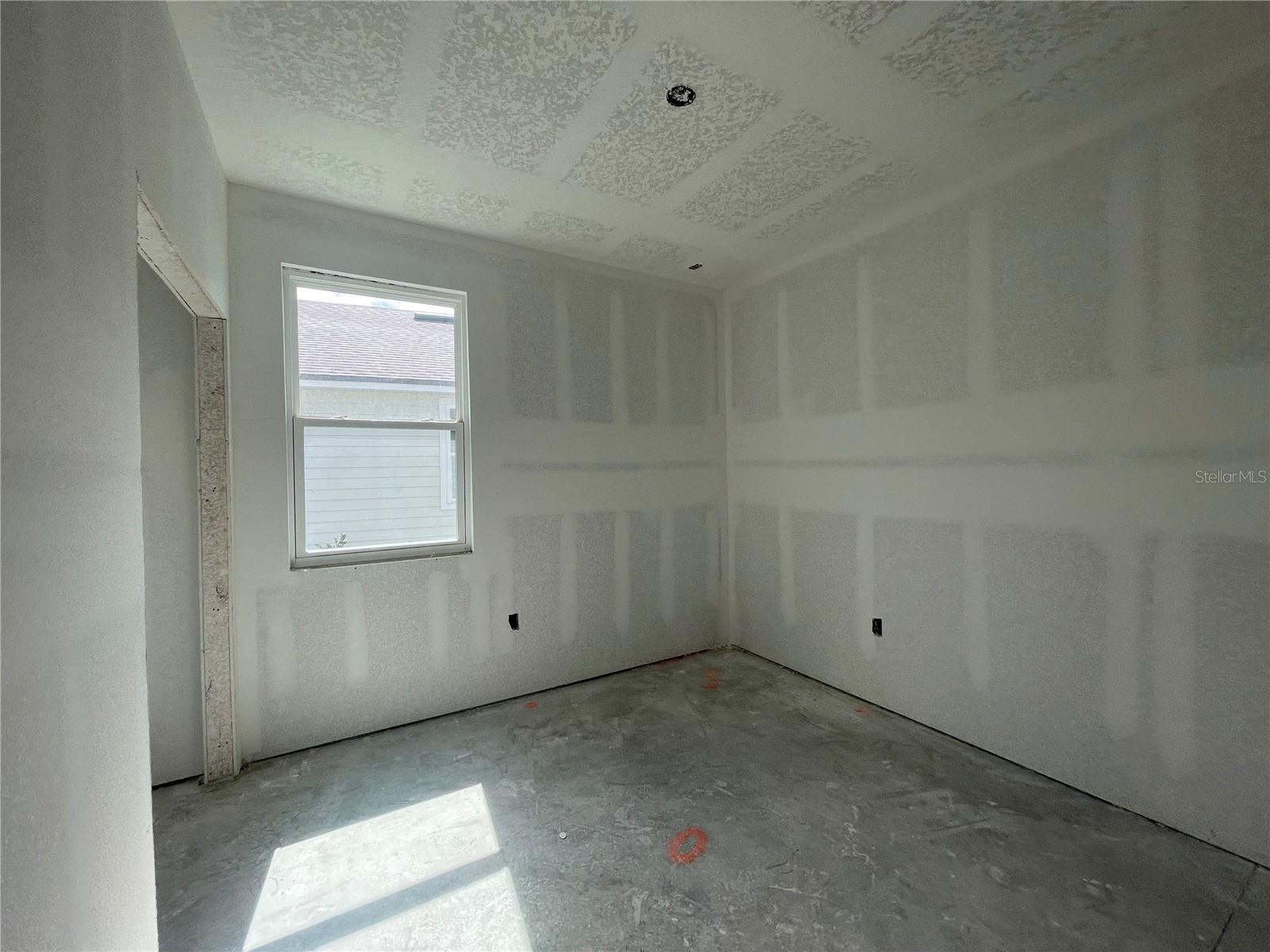 Image 9 of 35 For 223 Montgomery Court