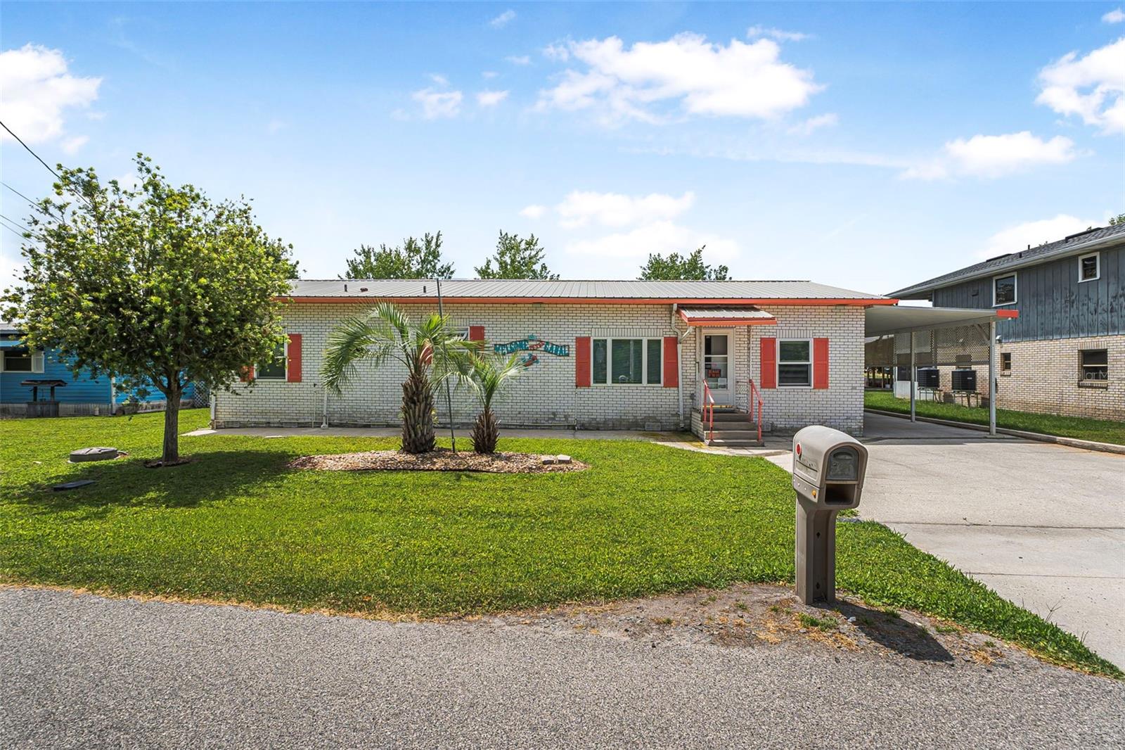 Details for 24538 Wildhog Road, ASTOR, FL 32102