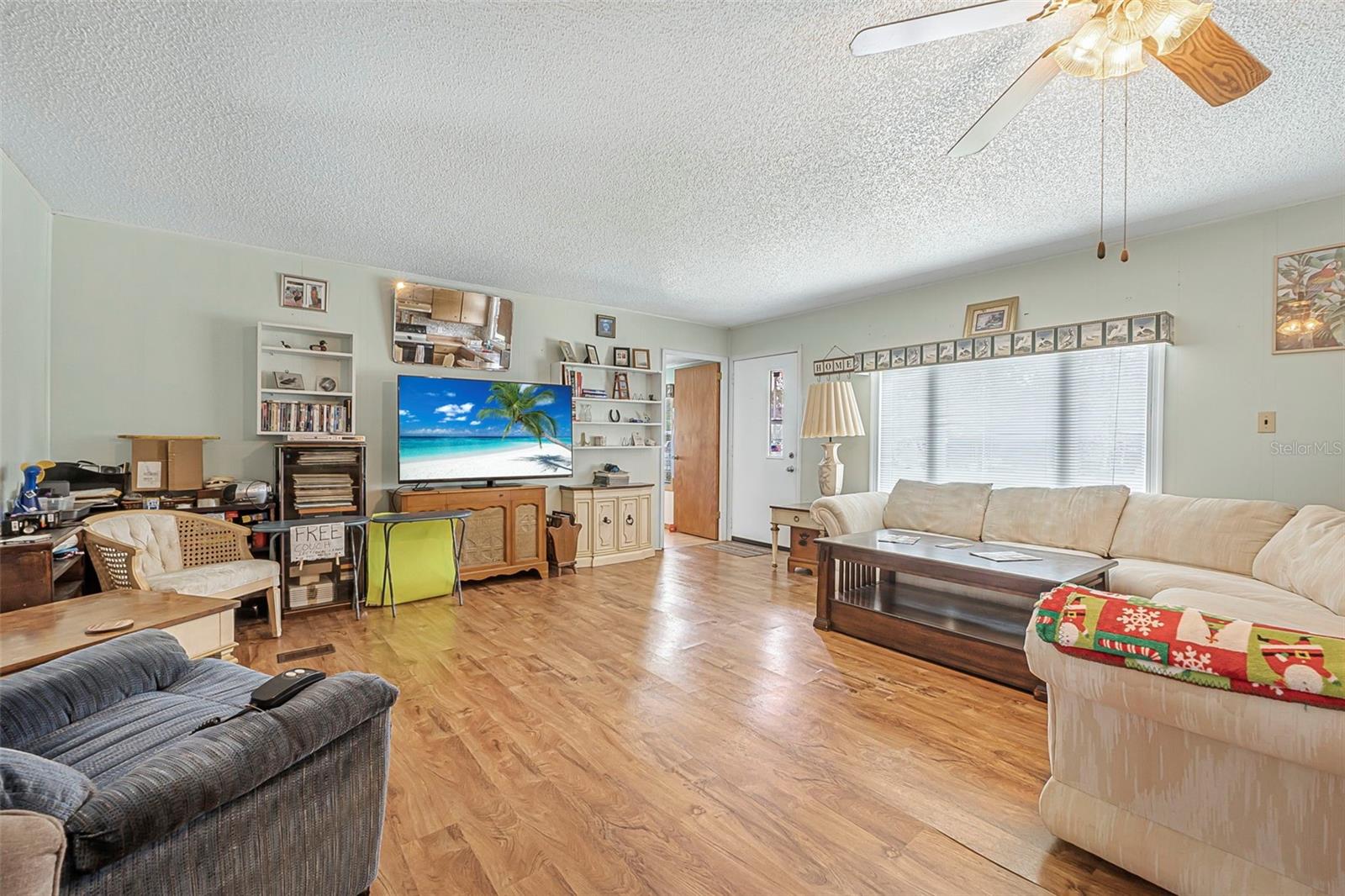 Image 4 of 33 For 24538 Wildhog Road