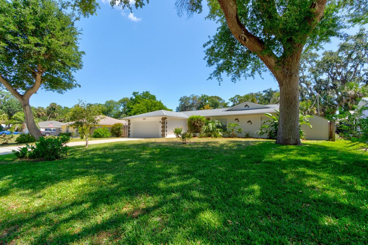 Image 3 of 25 For 3119 Mango Tree Drive