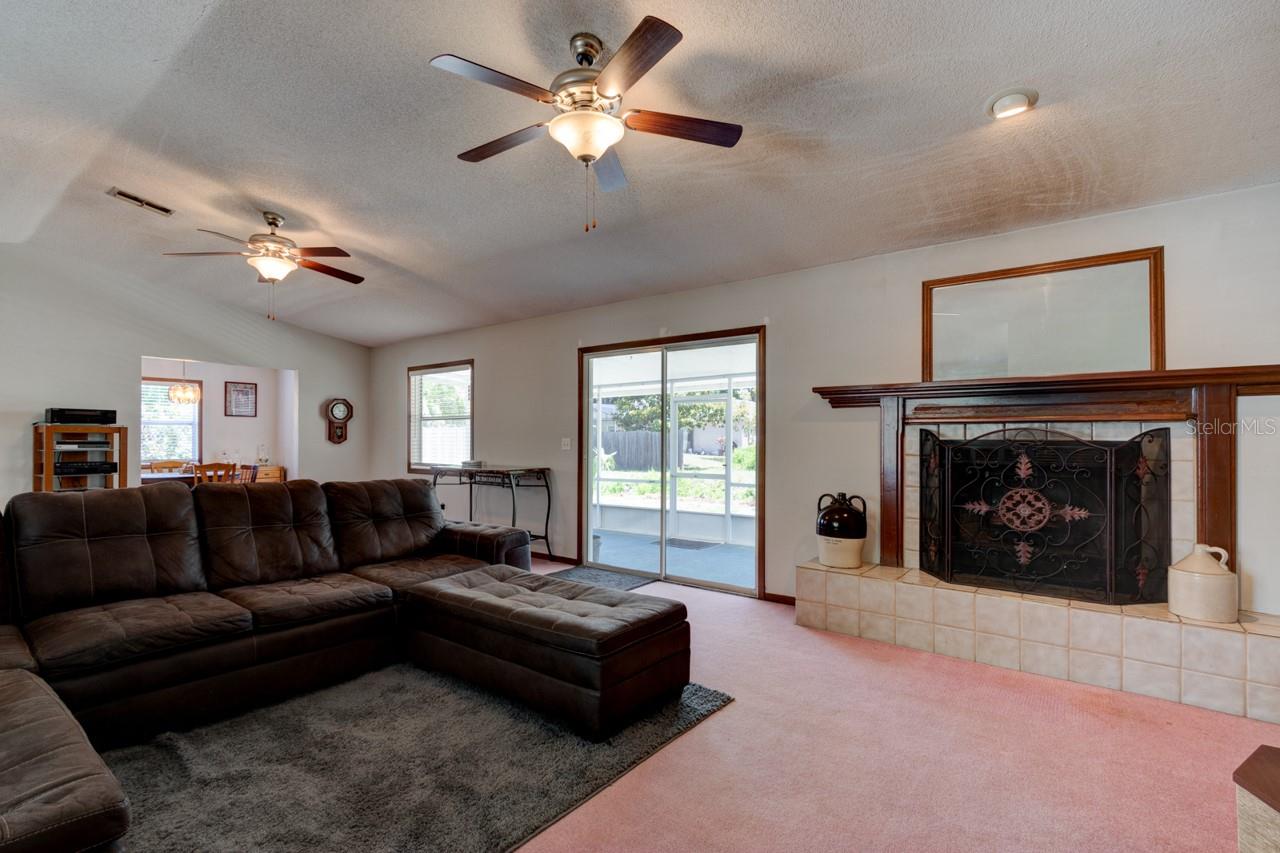 Image 6 of 25 For 3119 Mango Tree Drive