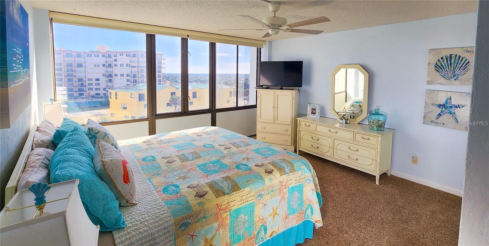 Image 13 of 25 For 3580 Ocean Shore Boulevard 506