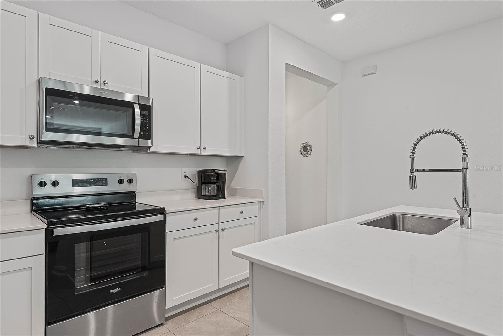 Image 11 of 33 For 309 Redbud Road