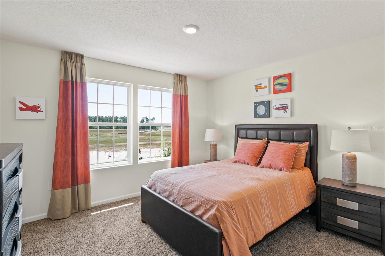 Image 27 of 41 For 64 Springwood Drive
