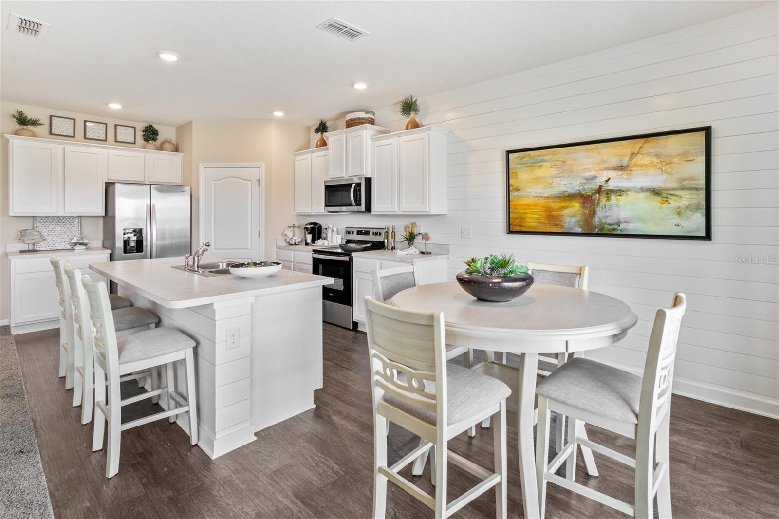 Image 9 of 41 For 64 Springwood Drive