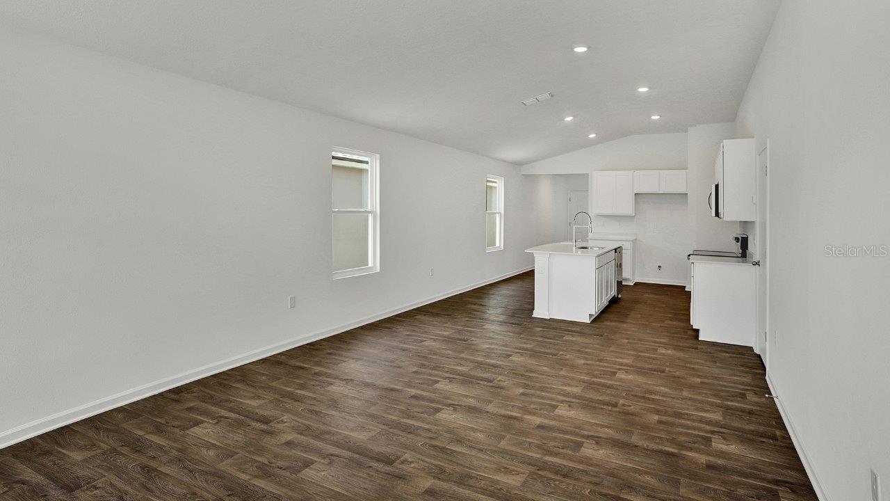 Image 12 of 37 For 815 Grand Reserve Drive