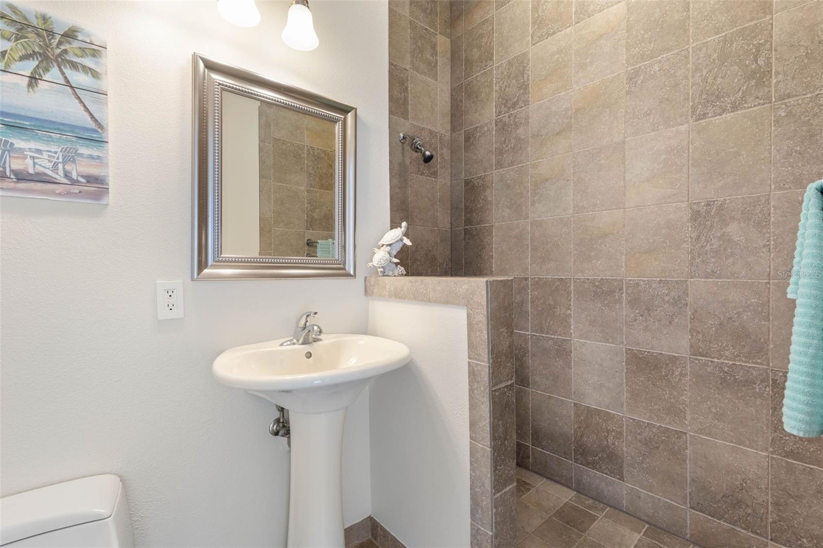 Image 51 of 100 For 3513 Kilgallen Court