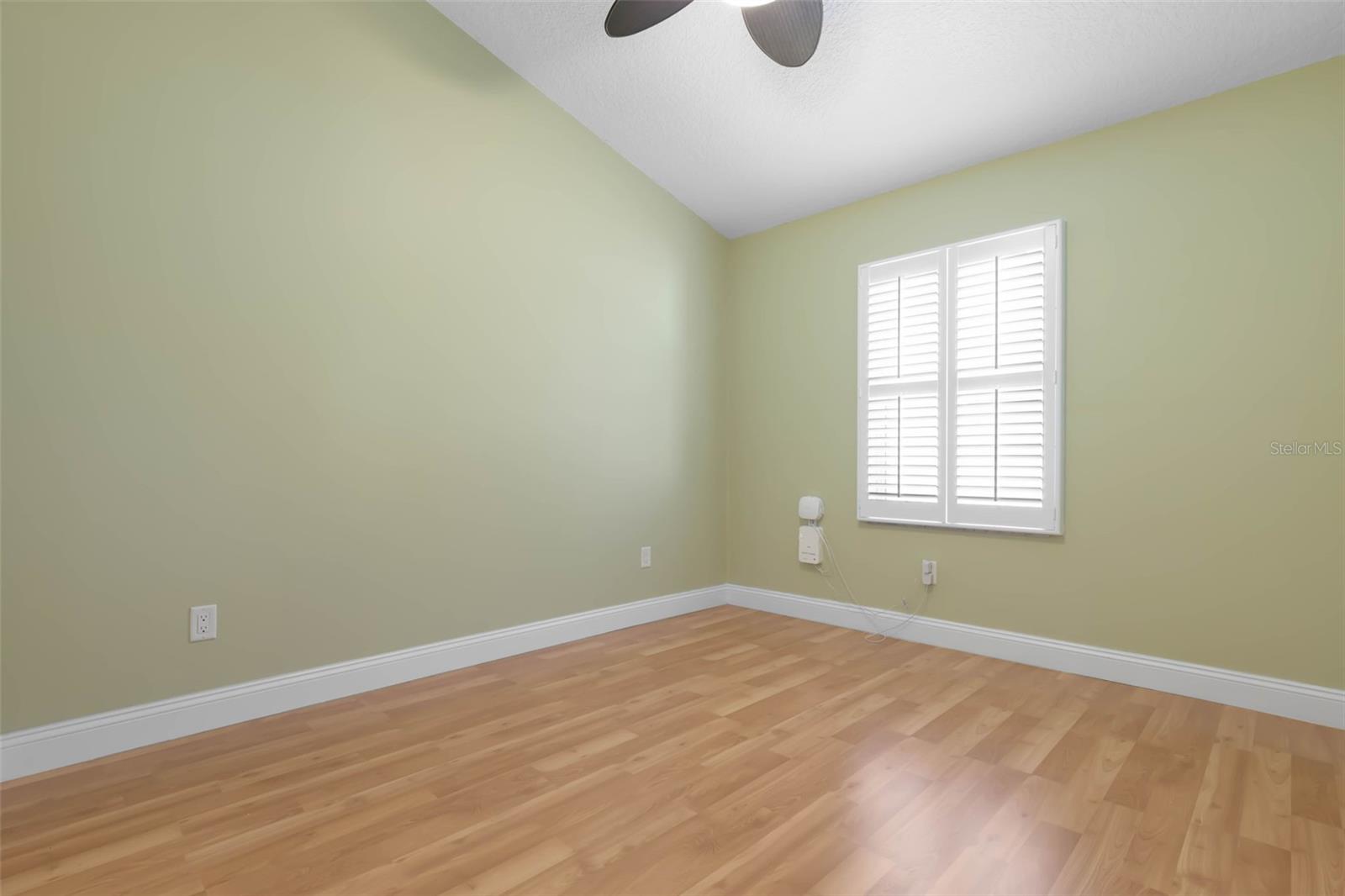 Image 47 of 70 For 6 Crossleaf Court E