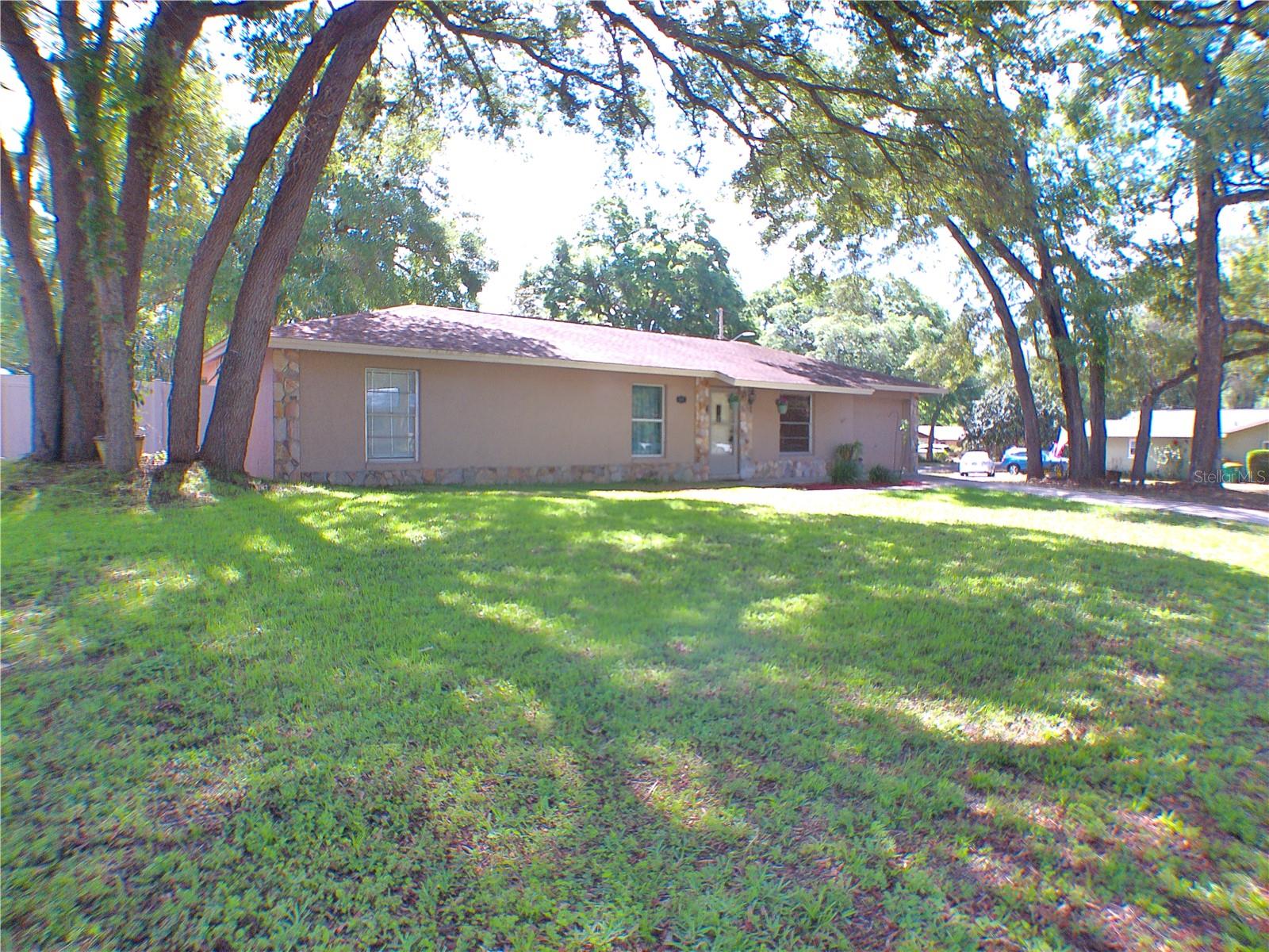 Image 2 of 23 For 601 Tall Pine Terrace