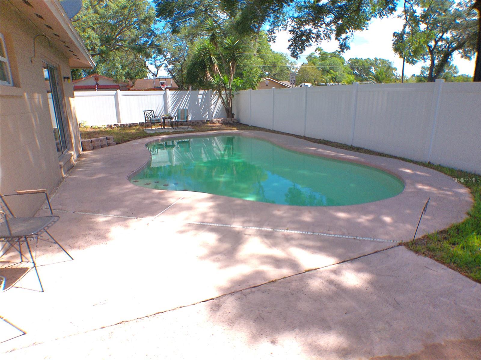 Image 5 of 23 For 601 Tall Pine Terrace