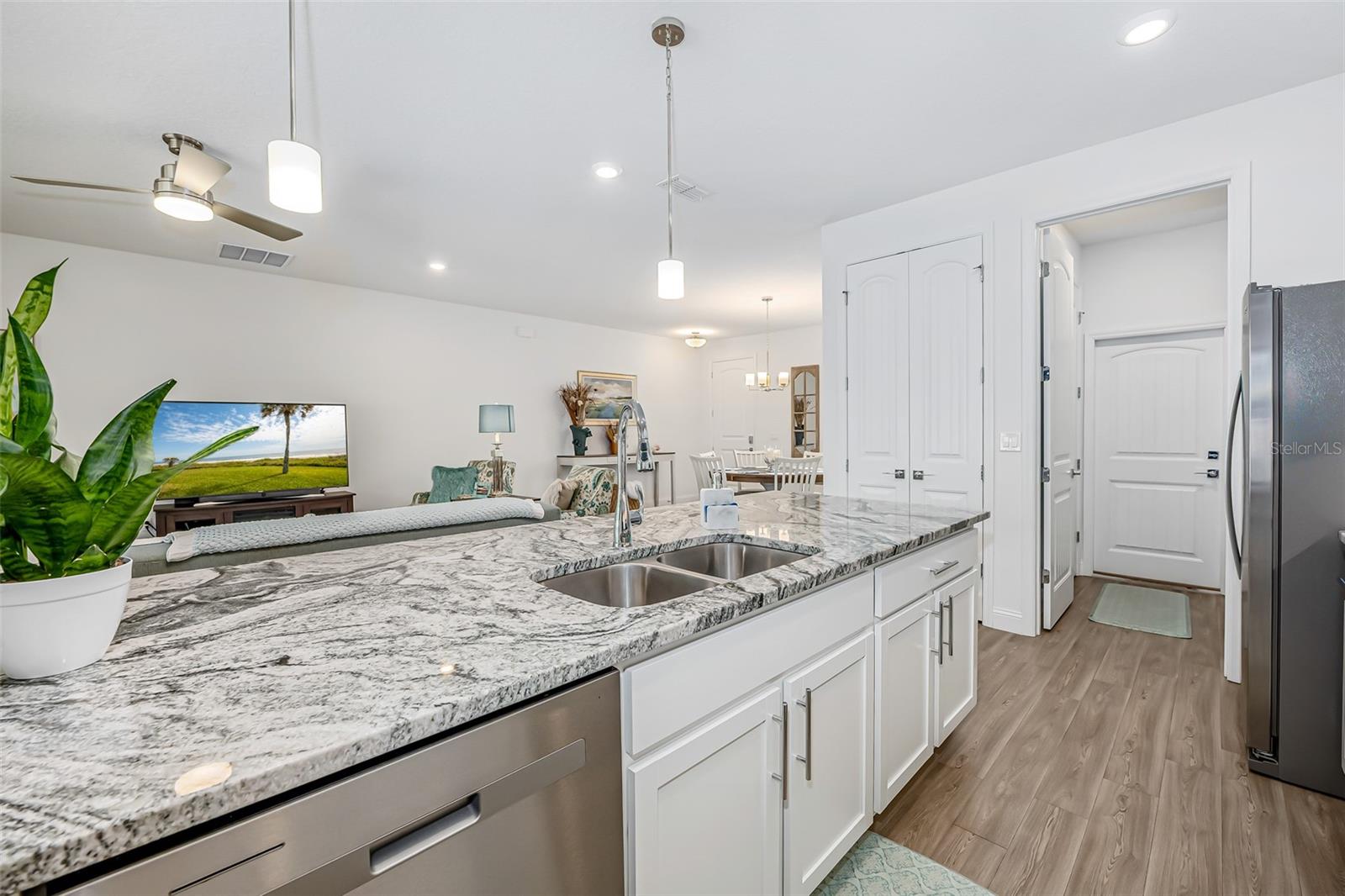 Image 13 of 50 For 21 Frenora Lane